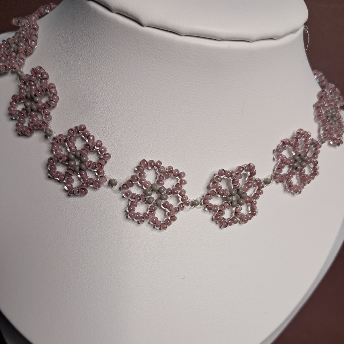 "Meadow Daisy" Beaded Choker Necklace